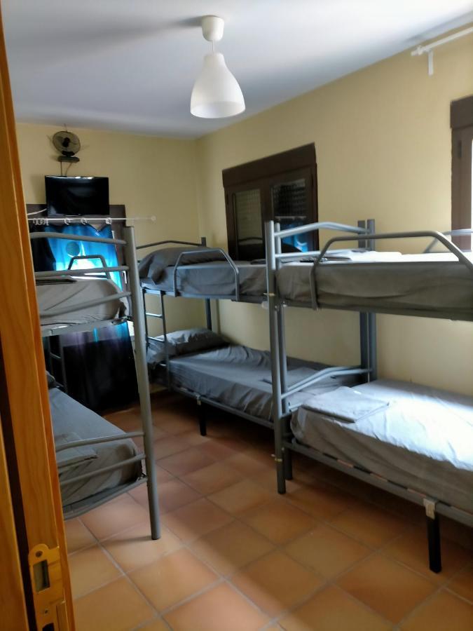 Albergue Santa Barbara Aliaga Luaran gambar